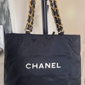 Chanel Black Tote Bag 1994 Vintage.